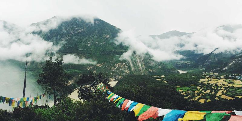 篮球战术的演变与NBA的现代革命：从三角进攻到空间时代